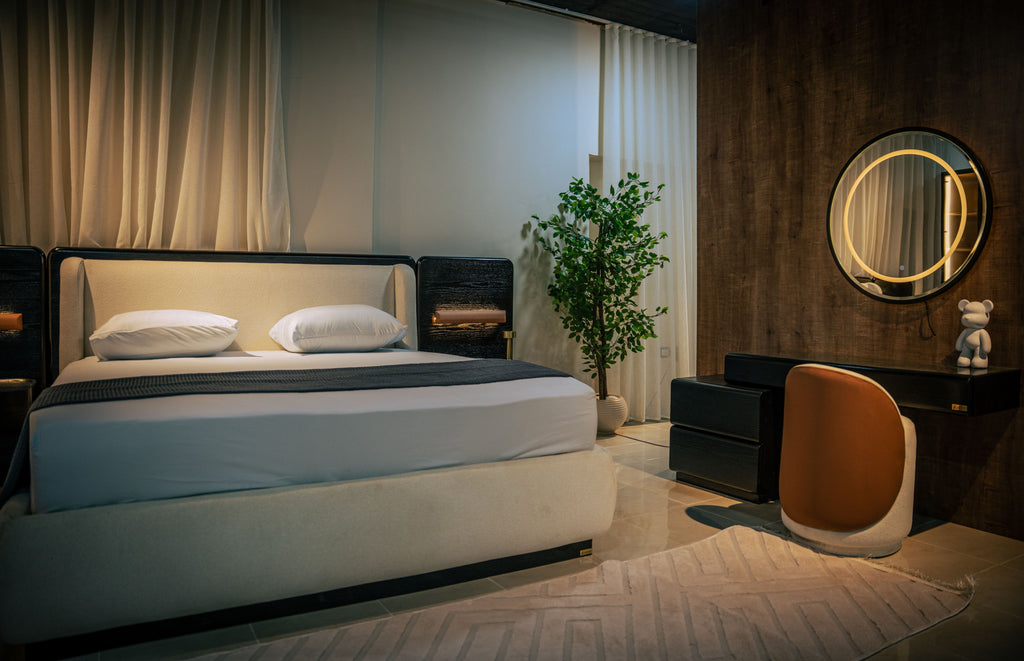 Ora Bedroom