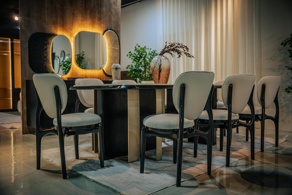 Onix Dinning Room