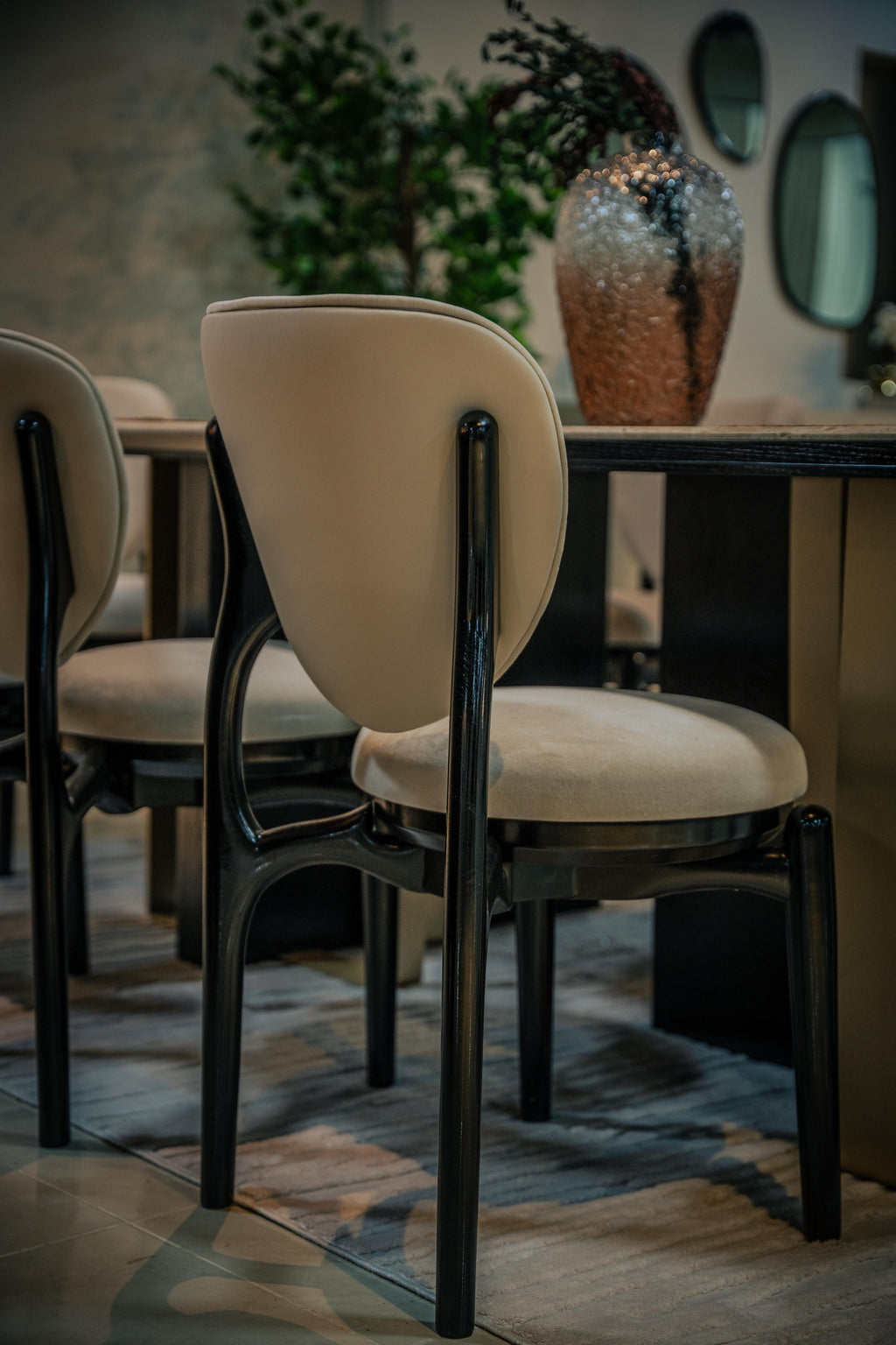 Onix Dinning Room