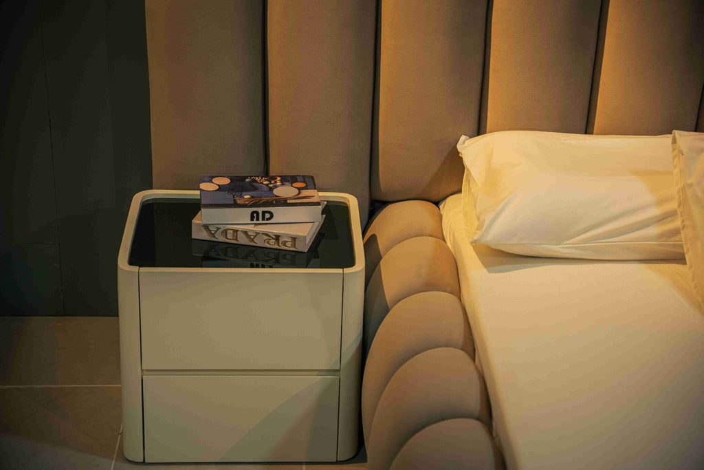 Neo Bedroom